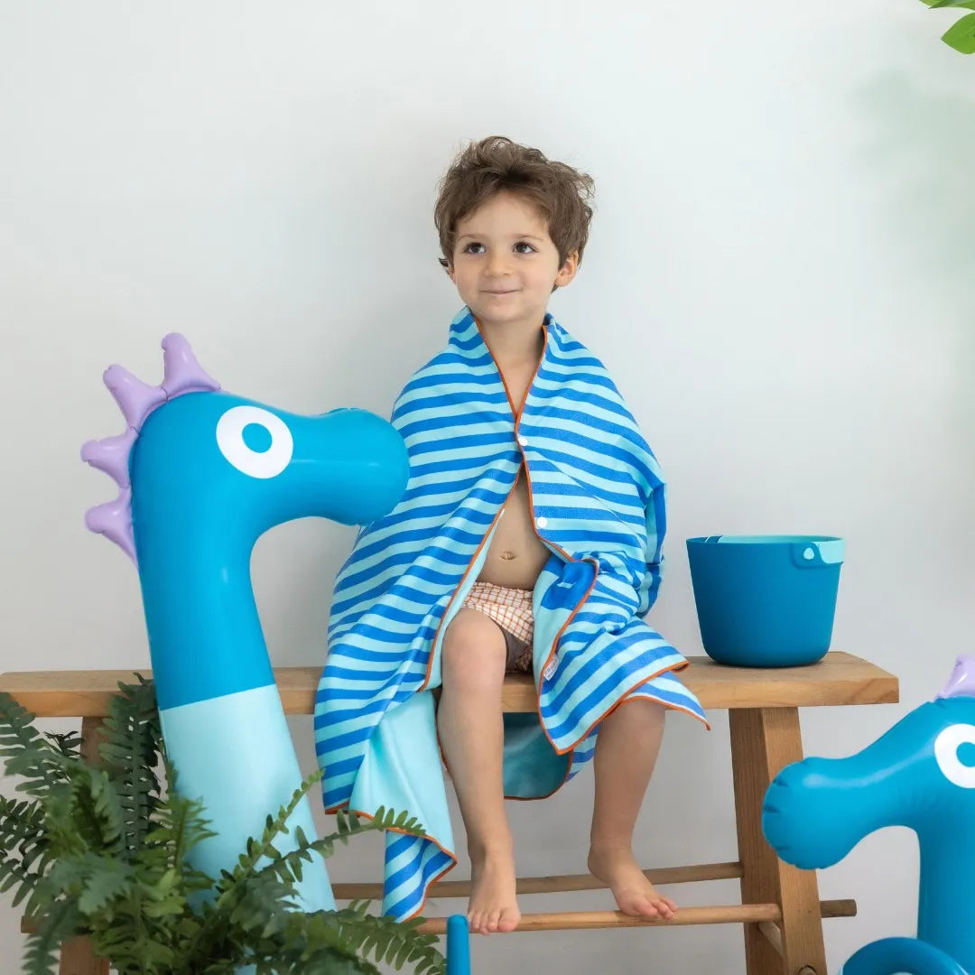 Play Towel On the Road