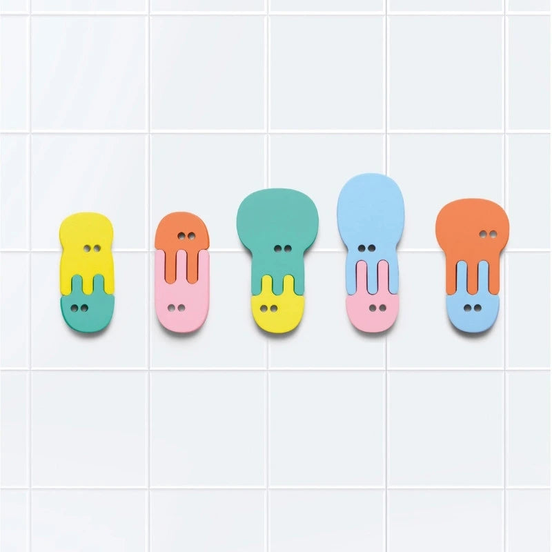 Floating jellyfish bath puzzle made from soft EVA foam for toddlers