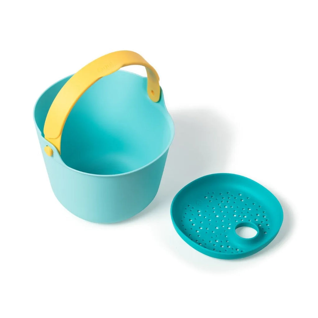 Banana Blue Bucki Spill-Proof Bucket – child-friendly bucket for sand, water, and outdoor fun